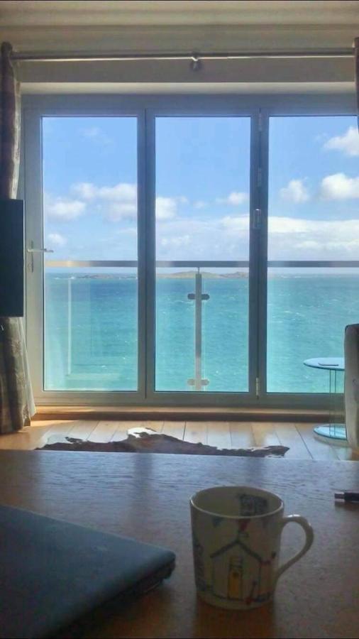 Blue Pool View Апартаменты *