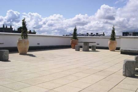 Blue Pool View Апартаменты *